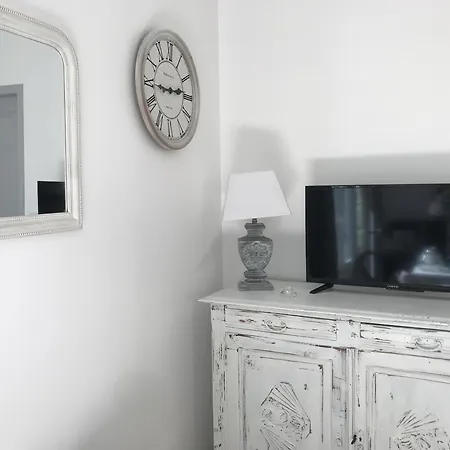 Les Mazets et Spa D'Uzes Arpaillargues-et-Aureillac Chambre photo